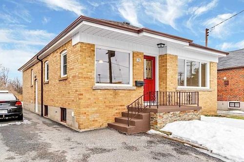 21 Lynvalley Cres, Scarborough, ON, M1R2V1 | Card Image