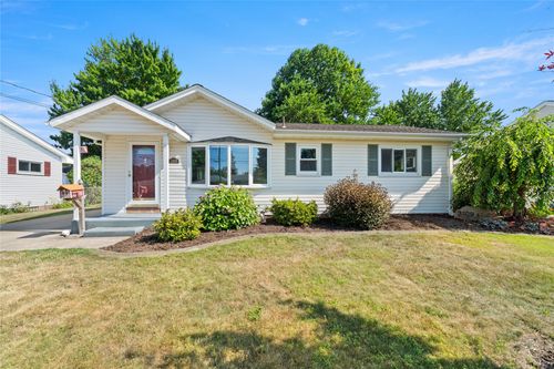 3109 23rd St, Erie, PA, 16506-2313 | Card Image