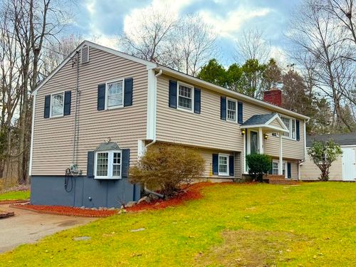 30 Highland St, Newton, NH, 03858-3605 | Card Image