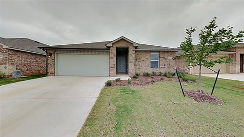 4221 Moonlight Road, Mustang, OK, 73064 | Card Image
