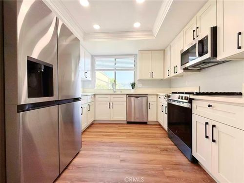 unit-e-239 Linwood Ave, Monrovia, CA, 91016-2768 | Card Image