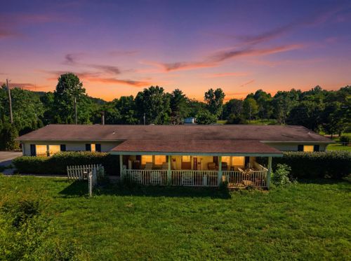 246 Briarwood Dr, Burnside, KY, 42519-9388 | Card Image