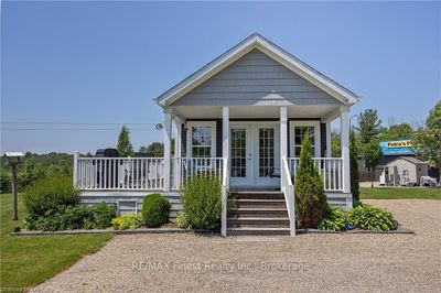 3756 County Rd 3, House other with 1 bedrooms, 1 bathrooms and 25 parking in Lyndhurst ON | Image 1