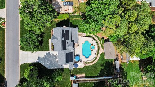 2705 Greenmont Cir, Belmont, NC, 28012-8589 | Card Image