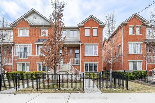 6-5700 Tosca Dr, Mississauga, ON, L5M0P7 | Card Image