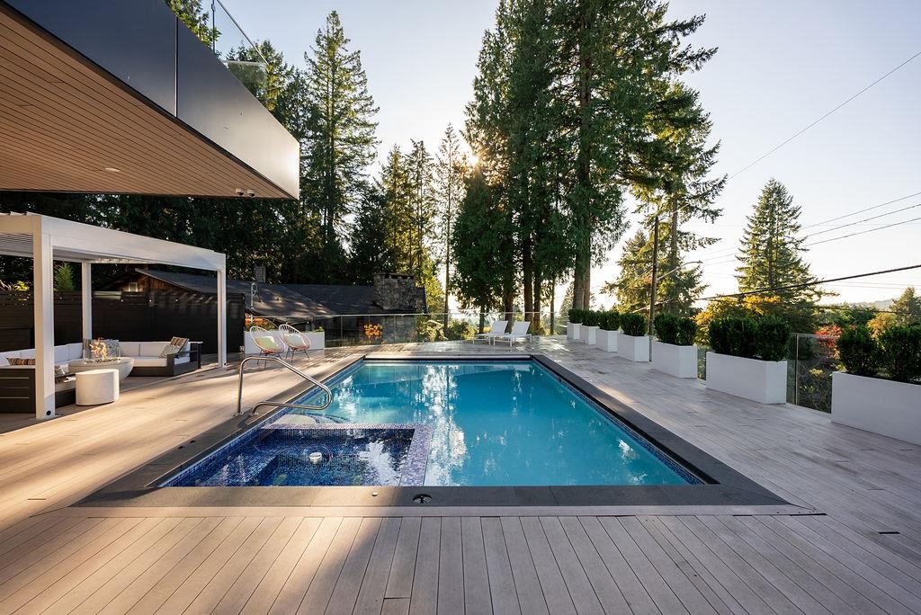 4476 Skyline Drive, House other with 5 bedrooms, 7 bathrooms and 6 parking in North Vancouver BC | Image 31