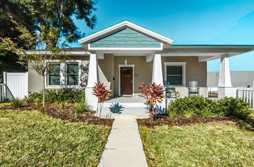 655 12th Ave S, ST PETERSBURG, FL, 33701-5118 | Card Image