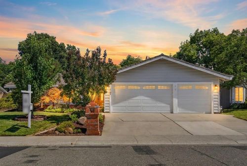 6766 Connemara Circle, Citrus Heights, CA, 95621 | Card Image