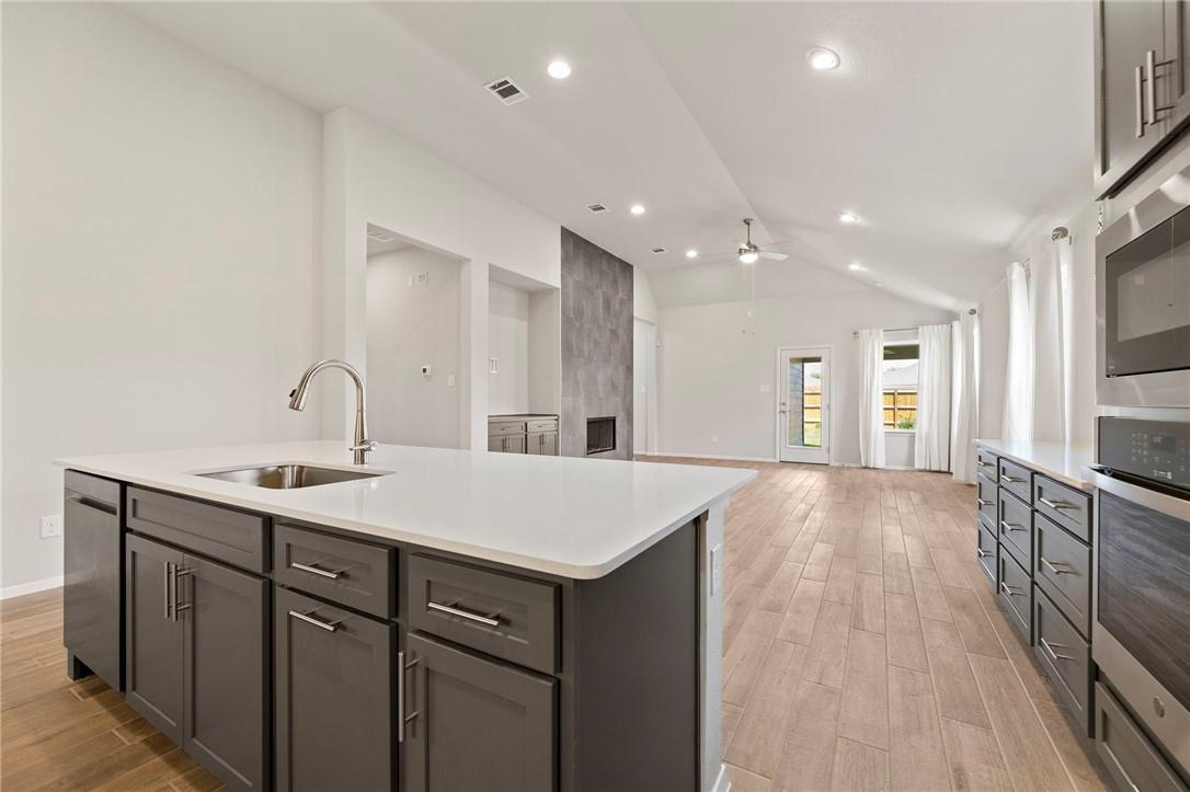 Residential Lease in Bastrop 2