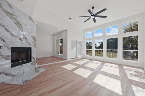 1412 Crosspointe St, Duncanville, TX, 75137-2013 | Card Image