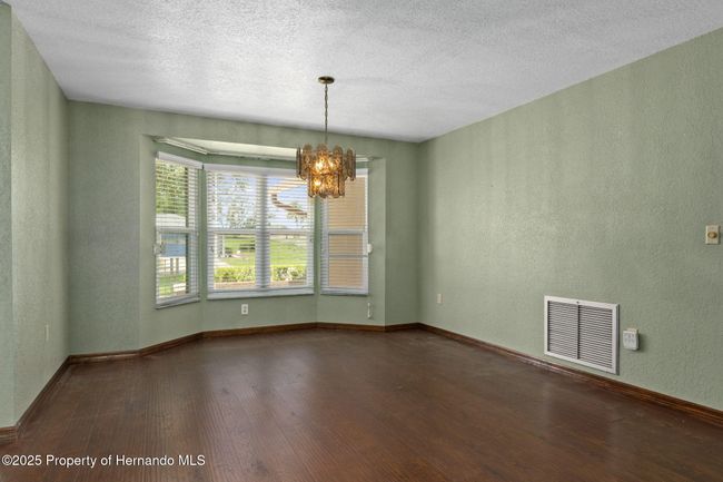 DINING AREA | Image 11