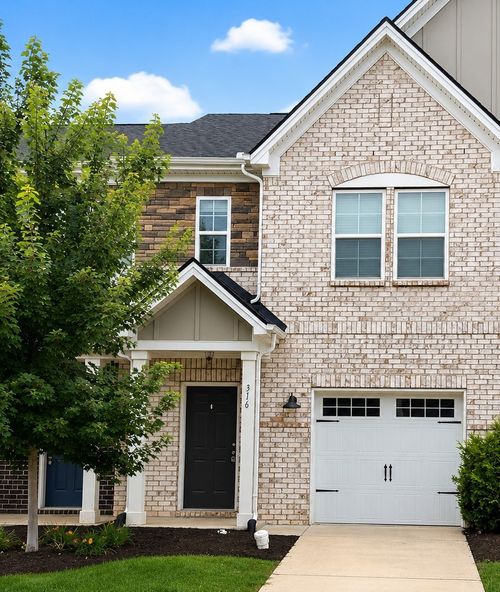 316 Victoria Dr, Lebanon, TN, 37090-2075 | Card Image