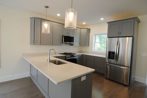 1-1 Scott Ave, Nashua, NH, 03062-2523 | Card Image