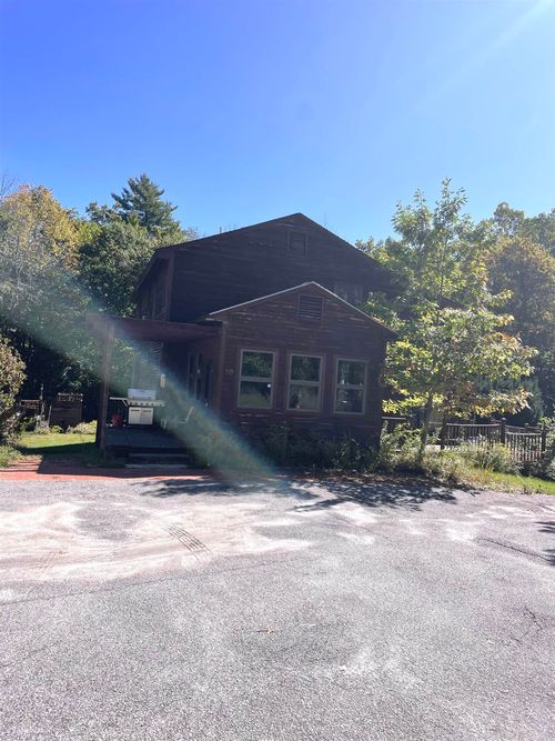 89 Stowe Mountain Rd, Hillsborough, NH, 03244-4631 | Card Image