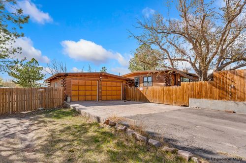 1808 S 5th Ave, Cheyenne, WY, 82007-3326 | Card Image