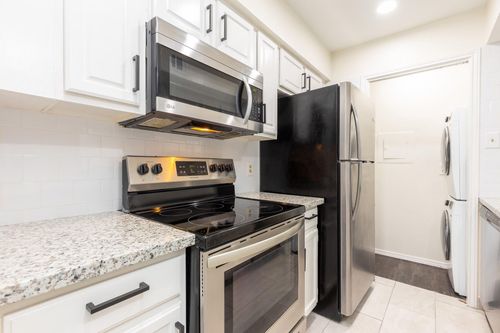 1105-14600 Fonmeadow Dr, Houston, TX, 77035-6637 | Card Image