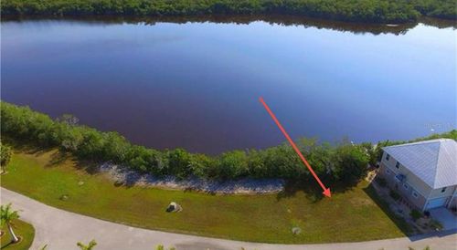 324 Freesia St, EVERGLADES CITY, FL, 34139 | Card Image