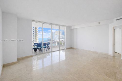 1603-901 Brickell Key Blvd, Miami, FL, 33131-3536 | Card Image