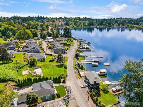 423-418 423 S Lake Stevens Rd, Lake Stevens, WA, 98258-8546 | Card Image