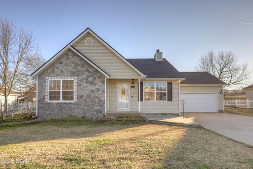 918 Caitlan Dr, Oronogo, MO, 64855-8239 | Card Image