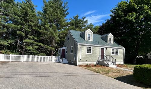 14 Web Rd, Georgetown, MA, 01833-1235 | Card Image