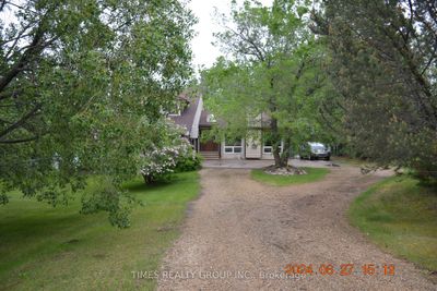 5905 W Boundary Rd, House other with 4 bedrooms, 3 bathrooms and 4 parking in Barrhead AB | Image 1