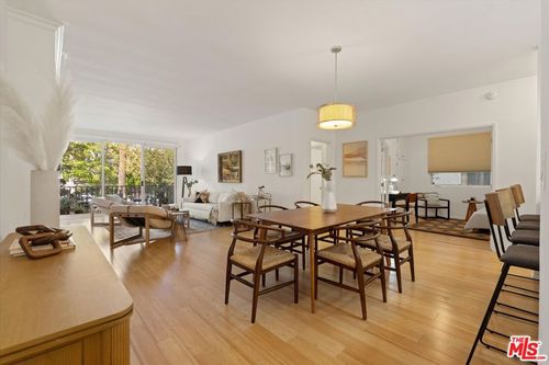 111-900 Euclid Street, Santa Monica, CA, 90403 | Card Image