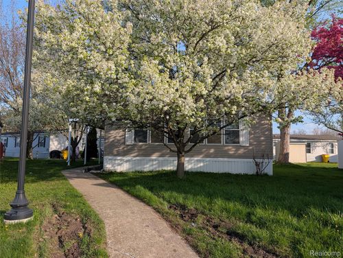 38083 Orleans St, Clinton Township, MI, 48038-3349 | Card Image