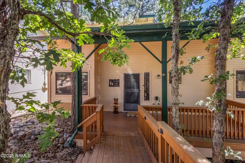 335 Sandia Cir, Munds Park, AZ, 86017-0159 | Card Image