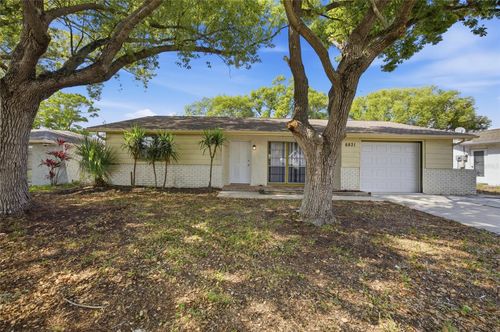 6831 Amarillo St, PORT RICHEY, FL, 34668-3869 | Card Image