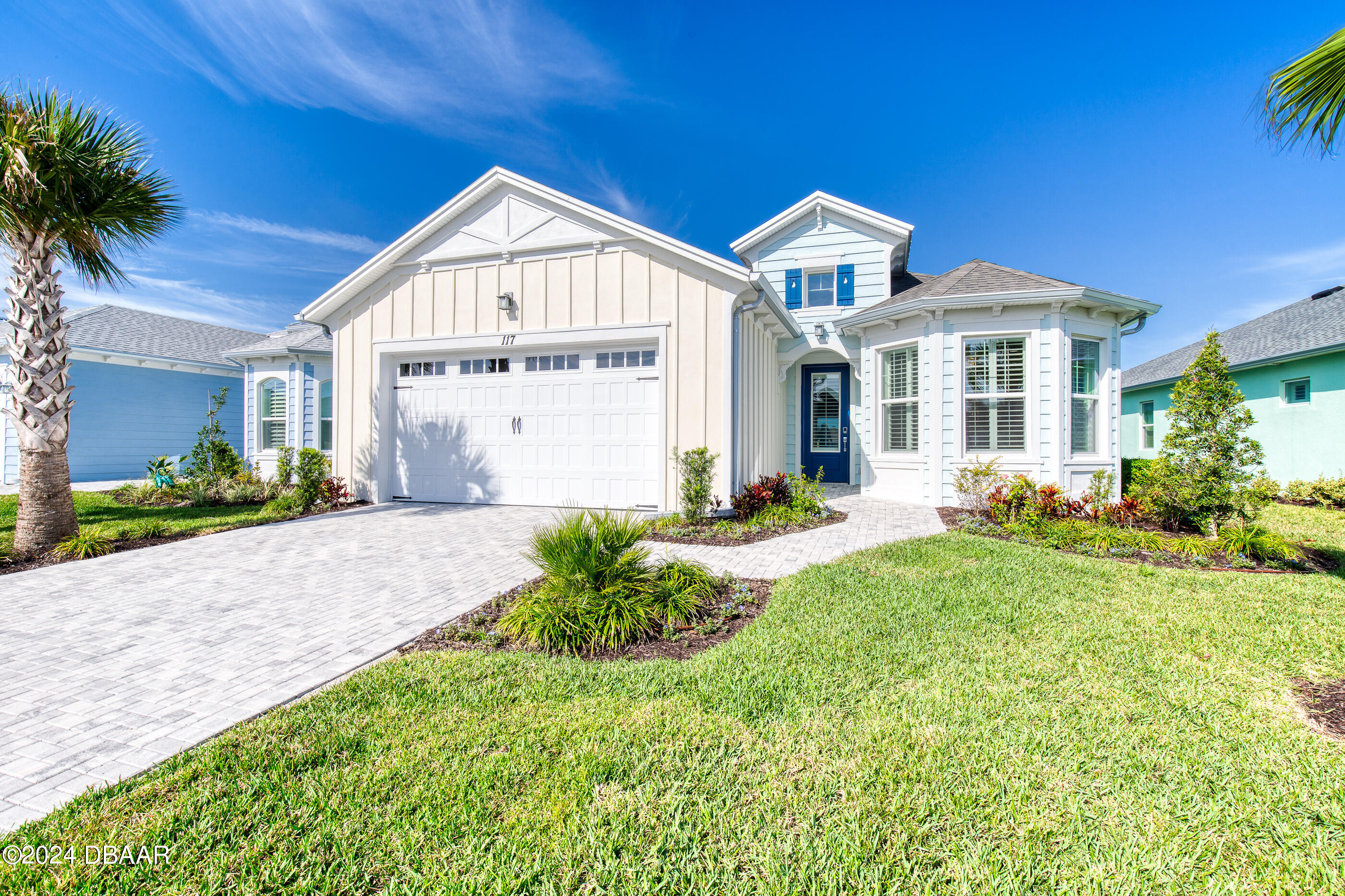 Red Lighthouse Pt, Daytona Beach, FL 32124