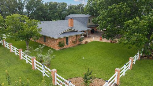 4700 Oak Ridge Dr, Brownwood, TX, 76801-7515 | Card Image