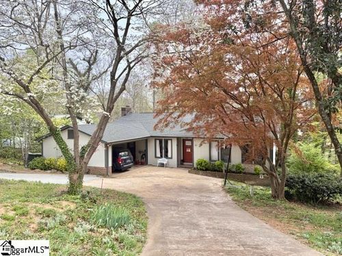 20 E Indian Trl, Taylors, SC, 29687-5127 | Card Image