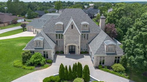 1 W Colonial Dr, Rogers, AR, 72758-1400 | Card Image