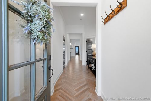 1417 N 72nd St, Broken Arrow, OK, 74014-2515 | Card Image