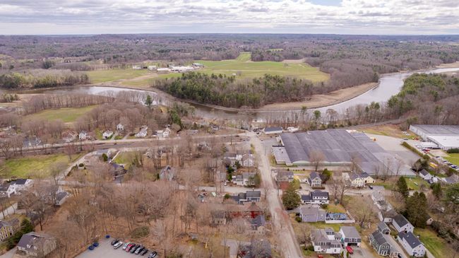 9 Swamscott St, House other with 6 bedrooms, 5 bathrooms and null parking in Newfields NH | Image 13