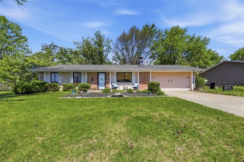 110 Stonemill Ct, Monroe, OH, 45050-1626 | Card Image