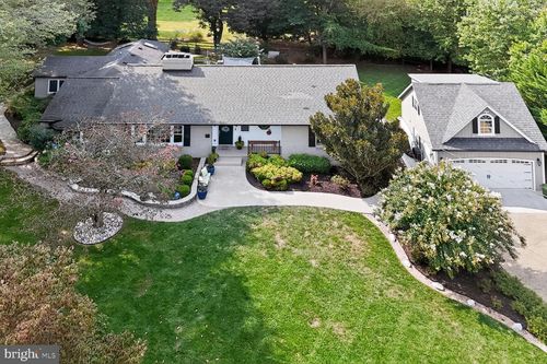 2714 Hunter Mill Rd, OAKTON, VA, 22124-1613 | Card Image