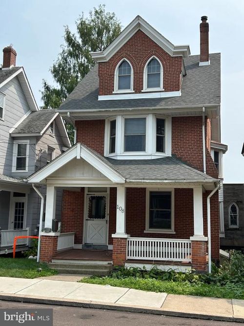 108 Green St, SELLERSVILLE, PA, 18960-2410 | Card Image
