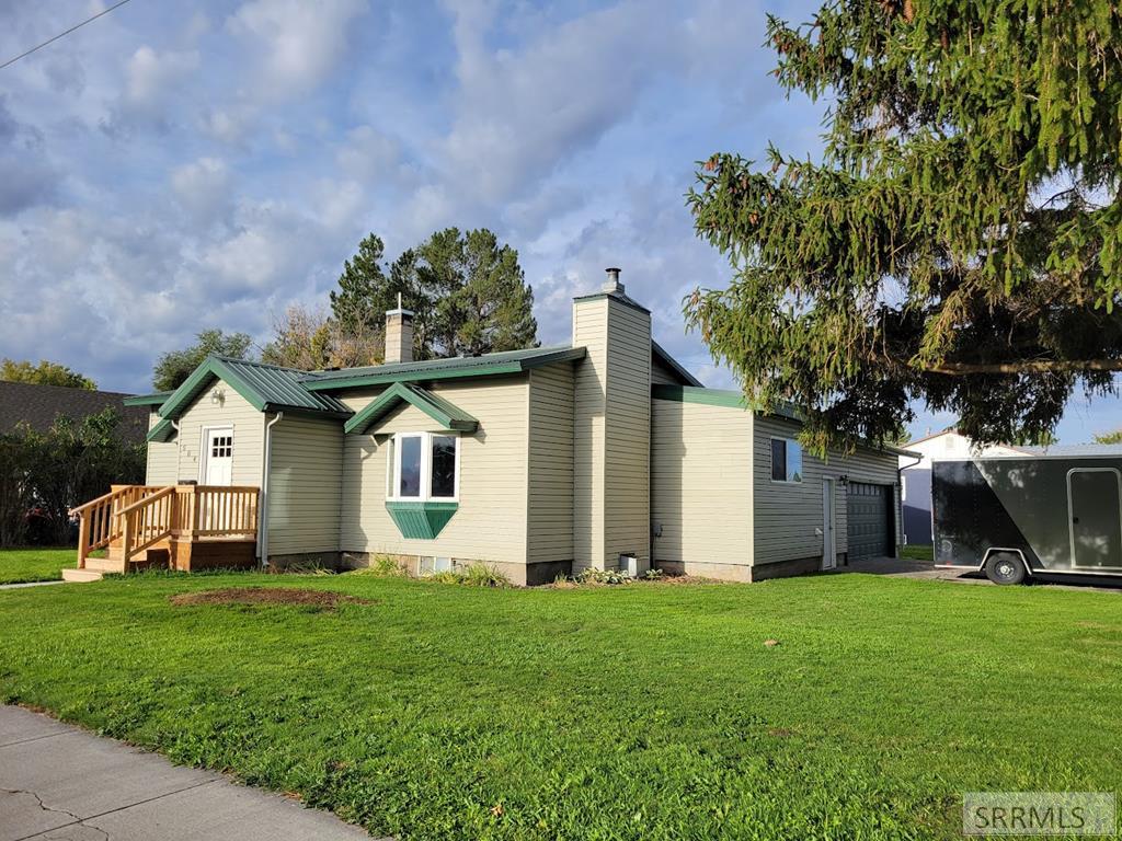 Milton Ave, Shelley, ID 83274