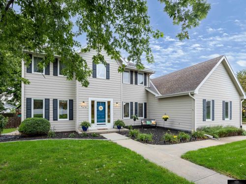 4020 N 209th St, Elkhorn, NE, 68022-5151 | Card Image