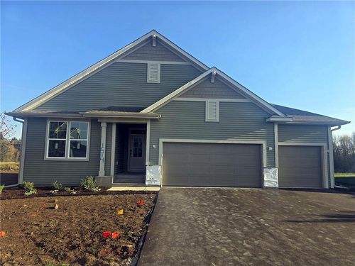 1514 Creekwood Drive, New Richmond, WI, 54017 | Card Image