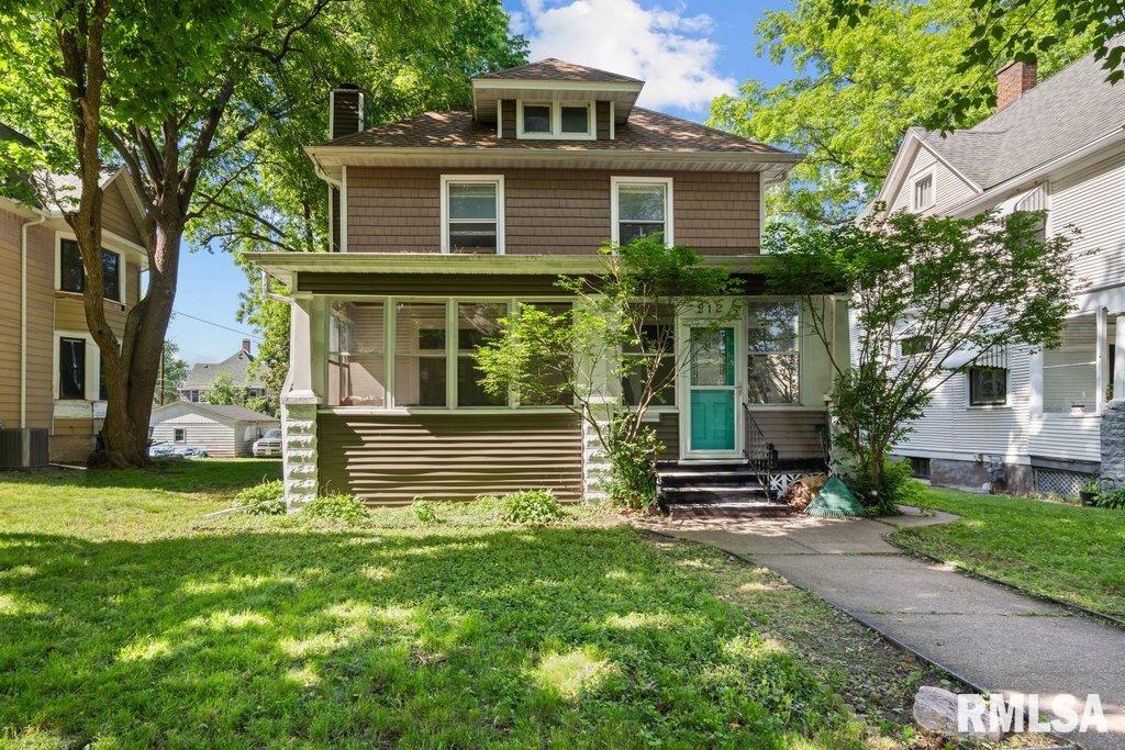 Denison Ave, Davenport, IA 52803