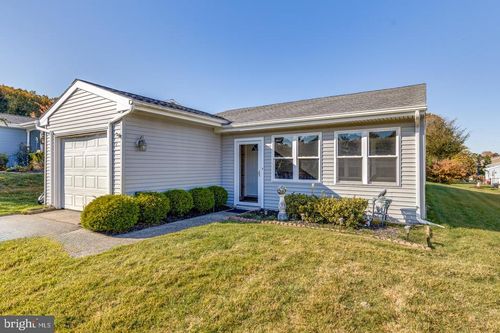 72 Saint Davids Pl, Southampton, NJ, 08088-1126 | Card Image