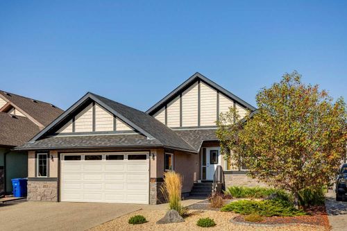 40 Muirfield Close, Lyalta, AB, T0J1Y1 | Card Image