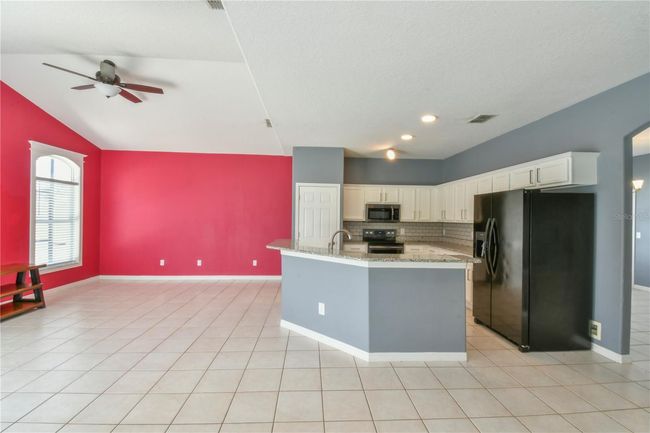 831 Corvina Dr, House other with 5 bedrooms, 4 bathrooms and null parking in DAVENPORT FL | Image 11