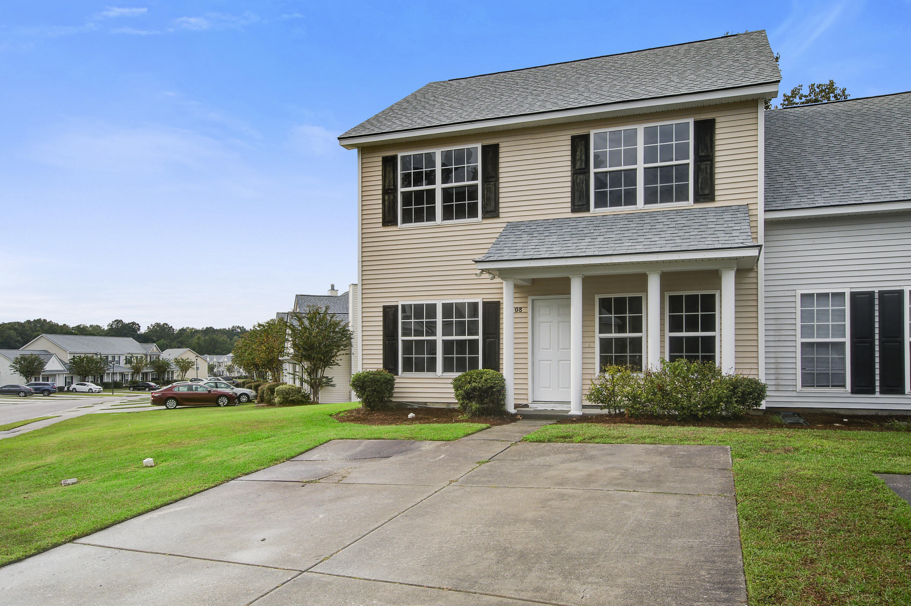 Lynches River Dr, Summerville, SC 29485