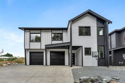 129 Cowichan Lake Rd, Lake Cowichan, BC, V0R2G0 | Card Image