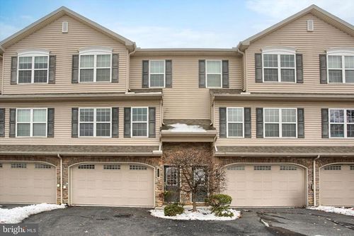 110 Old Schoolhouse Ln, MECHANICSBURG, PA, 17055-5665 | Card Image