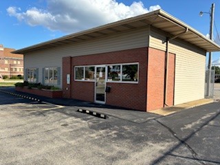 329 W Eldorado St, Decatur, IL 62522
